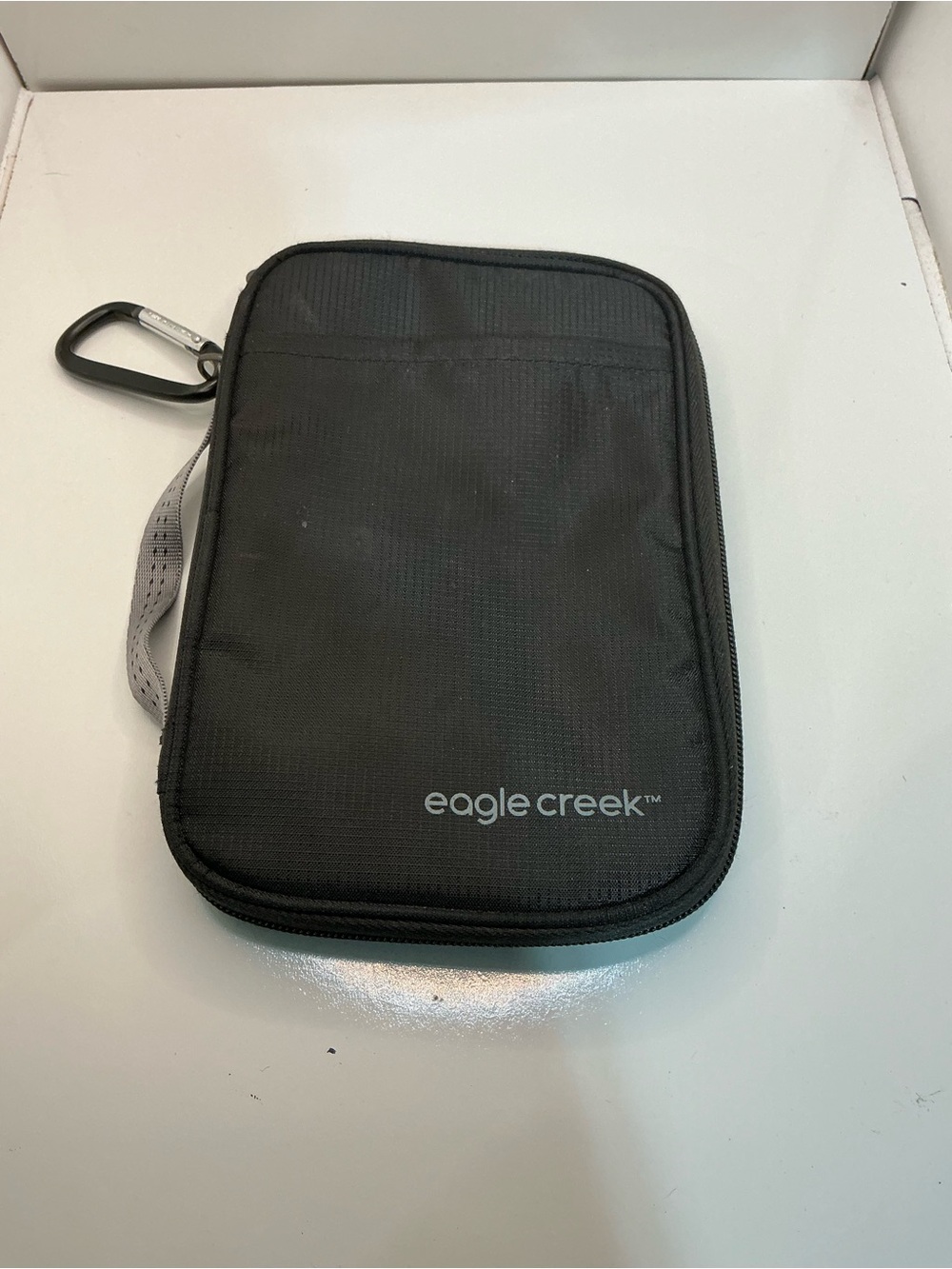 Eagle Creek Black Travel Wallet Organizer